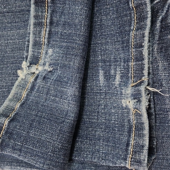 L.A. Idol Boot Cut Rhinestone Distressed Skinny Long Tall Jeans (Size 9 - 31x34) - Picture 11 of 15